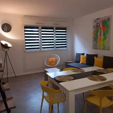 Superbe Appartement, Bublle-champ•°●° Reims
